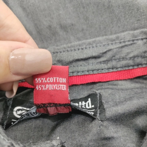 🆕️Ecko Unltd Boys 2pc Outfit Sz 3T Dark Gray, Red, Khaki, White NWT - Picture 9 of 10